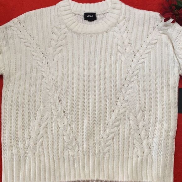 𝅺🌟nwt Ardene Rib-Knit Laced Sleeve Sweater🌟 - Picture 5 of 7